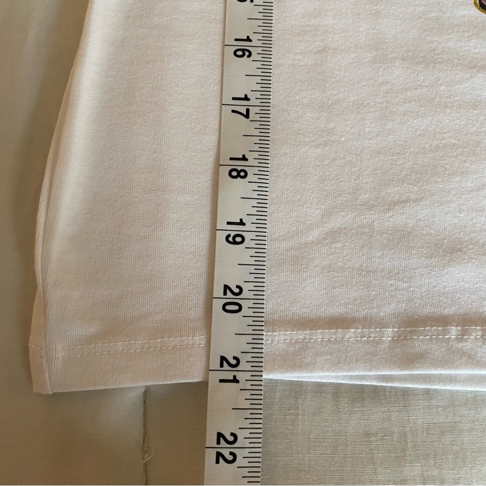GUESS Embellished Graphic White T-Shirt NWT Size Small - Picture 9 of 13